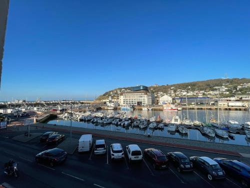 Captain YOO - Terre Neuvas - Suite du capitaine sur le port - Location saisonnière - Fécamp