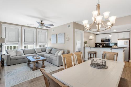 Grand Sandestin 2301, Destin
