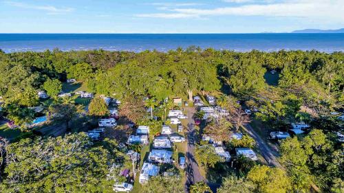 Daintree Beach Resort