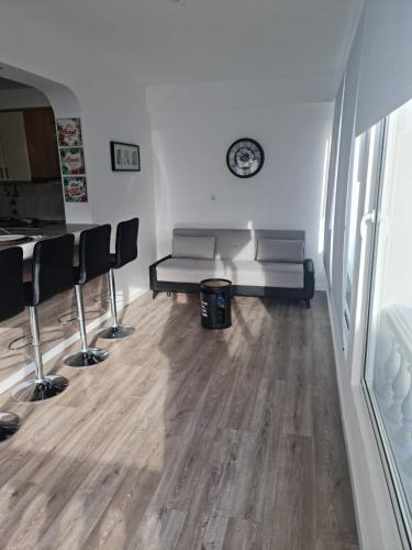 Portimao Paradise - Spacious Family Villa in Penina