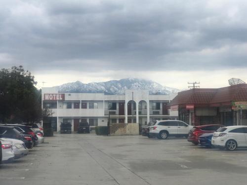 Eunice Plaza Motel 5