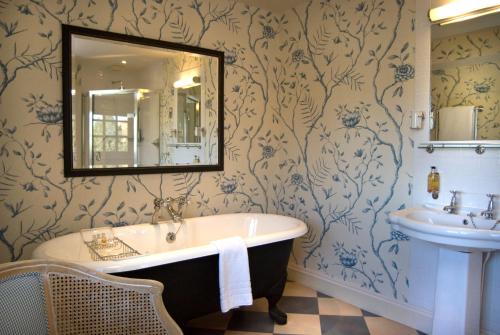 ห้องน้ำ, The Old Bridge in ฮันส์แตนตัน