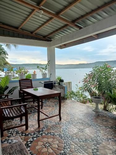 Balcony/terrace, TOHO NIAS in Botohilitano