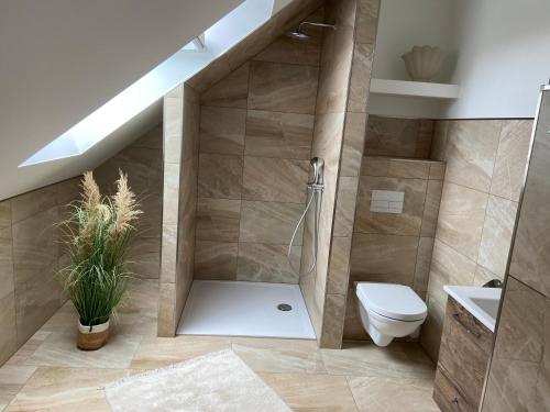 Fürdőszoba, Gästesuite „Torfstich“ (Gastesuite „Torfstich“) in Markische Heide Ot Leibchel