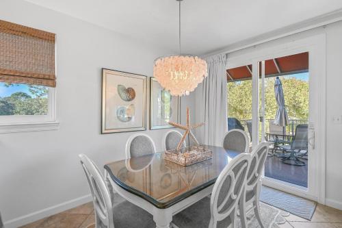 Turnberry 8550 - image 12