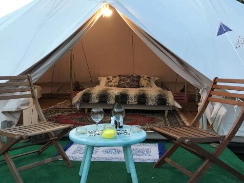 Twin Emperor Tent in Le Vieux Cerier Charente
