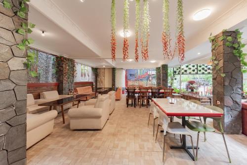 Urbanview Hotel Villa Surya Bandung – Bandung, ID