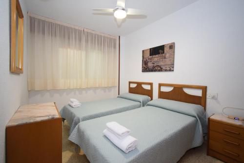 One-Bedroom Apartment image 7