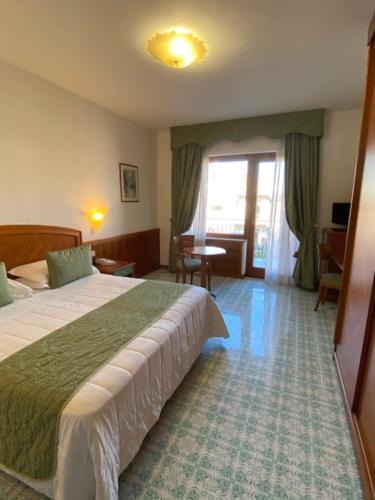 Grand Hotel Cesare Augusto - Photo 4