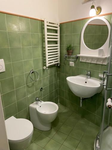 Double Room with Garden View image 5