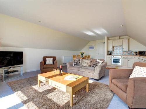 Apartment Golfer View-2 by Interhome