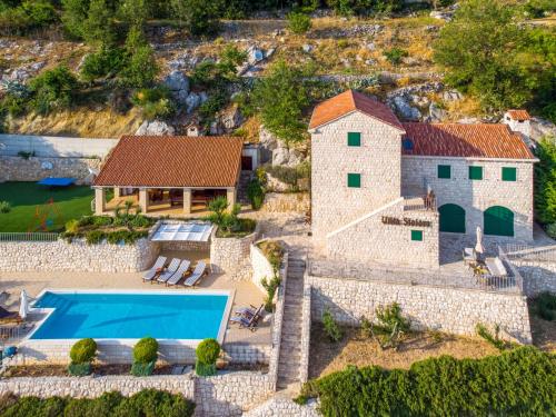 Villa Stolovi by Interhome in Komarna