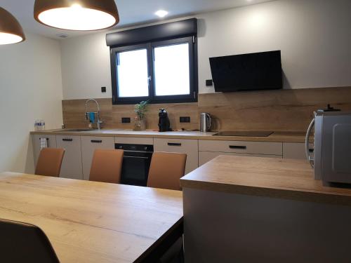 keuken, Gîte la Winery (Gite la Winery) in Romery