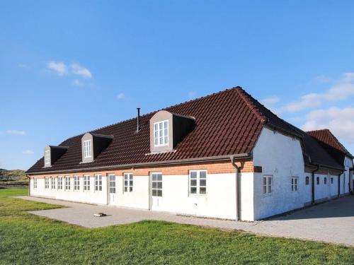 Holiday Home Erik - 300m from the sea in Western Jutland by Interhome