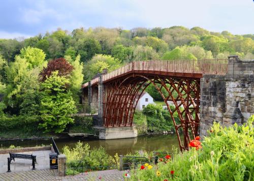 Ironbridge Village  - image 11