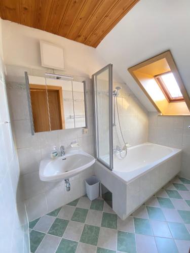 Single Room with Bath