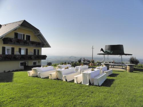 Jardín, Panoramahotel Steirerland in Kitzeck