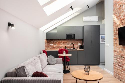 Felicjanek 15 - by Upstairs Room Type - Studio