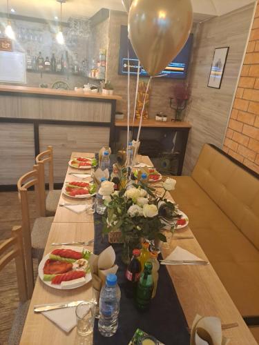 Restorāns, Къща за гости Марчела и Ресторант Мъри in Zasele