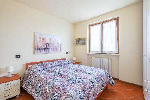 HOST4U - MARGE Beautiful Apartment with Pool and Private Parking in Padenghe del Garda 3