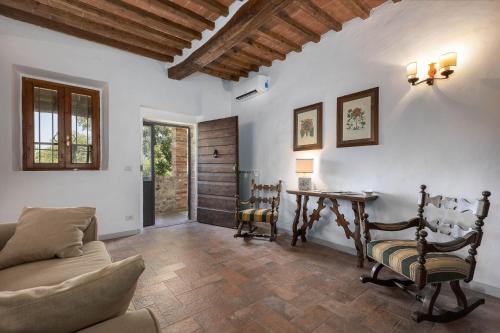 Poggio Vitignano Charming Cottage With Pool and Parking