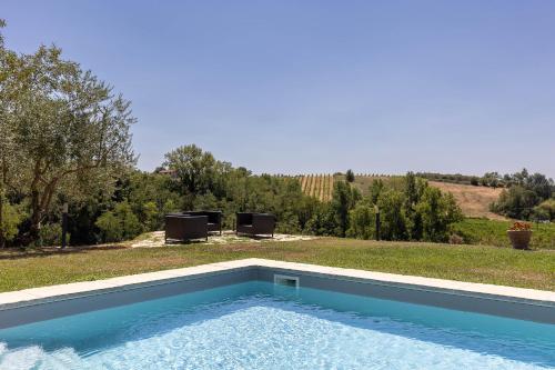 Poggio Vitignano Charming Cottage With Pool and Parking