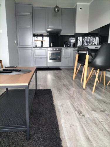 Apartament przy Aquaparku w Redzie