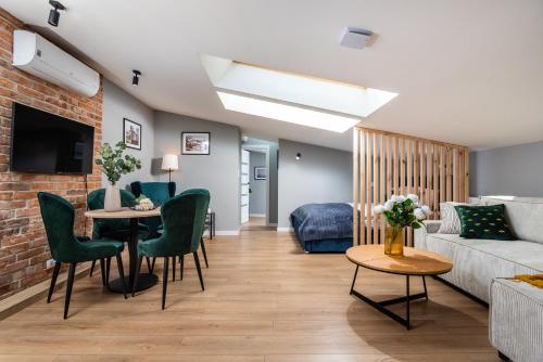 Felicjanek 15 - by Upstairs Room Type - Family Suite