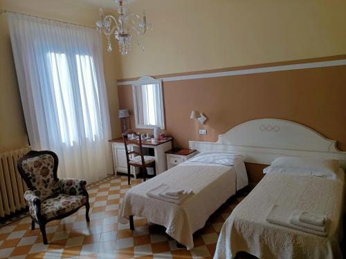 Guest House Domo Florenzia – Florence, IA