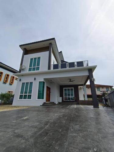 LUXURY Modern House Kubang Kerian UNIFI 4 Bedrooms Kota Bharu
