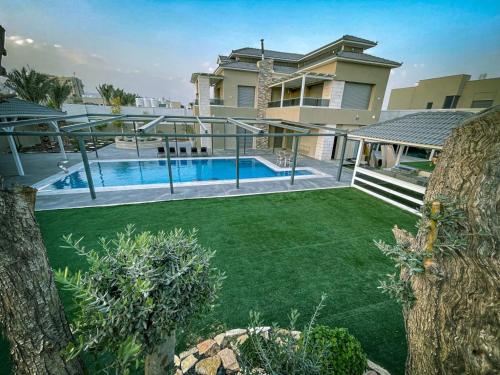 wolf gate villa l353
