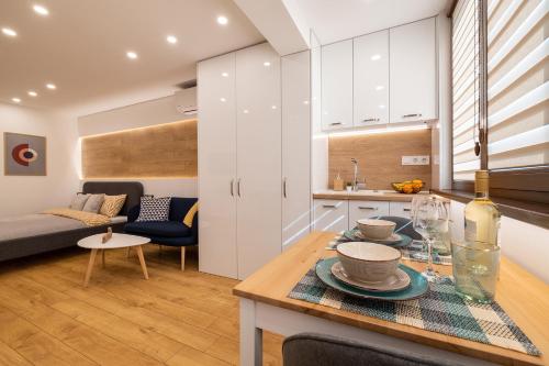 Luxury Studio Living High-End Amenities and Great Location by Flat Mаnager, Sofia (Foto 4)