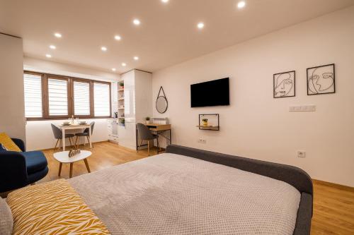 Luxury Studio Living High-End Amenities and Great Location by Flat Mаnager, Sofia (Foto 10)