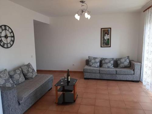 Comfort Zone - one bedroom condo with the sea view, Bečići (fotografie 9)