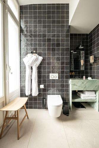 Superior Double Room image 4