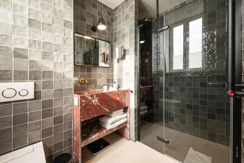 Superior Double Room image 8
