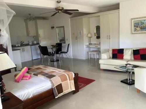 IJEOMA HOUSE in Bequia