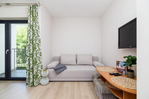 Śródmieście Kątowa Air-conditioned Studio Kraków by Noclegi Renters, Cracovia
