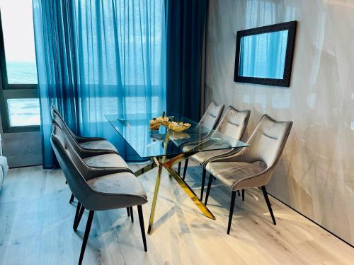 מתקני המלון, Carmel Holiday Apartments in נתניה