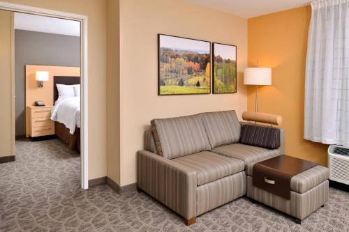 TownePlace Suites by Marriott Detroit Commerce