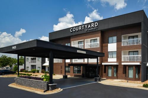 Courtyard by Marriott Charlotte Matthews