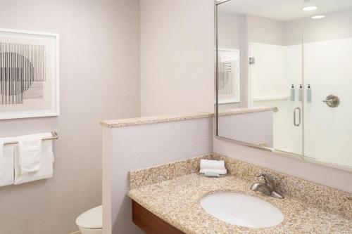 Courtyard by Marriott Columbus New Albany - image 11