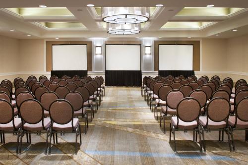 Fairfax Marriott at Fair Oaks - image 13