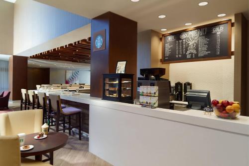 Atlanta Marriott Peachtree Corners - image 2