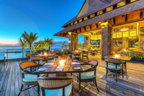 مطعم, منتجع وسبا، ذا ويستن ترتل موريشيوس (The Westin Turtle Bay Resort & Spa, Mauritius) in بالاكلاف