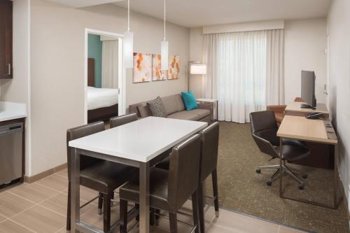 Residence Inn by Marriott Ontario Rancho Cucamonga