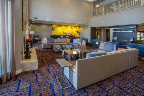 Courtyard by Marriott Boston Raynham