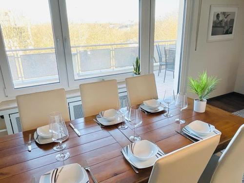 Big Penthouse 2 Bedrooms in Center with Parking and LargeTerrace-41