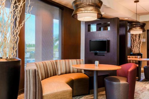 Courtyard by Marriott Orlando Lake Mary/North