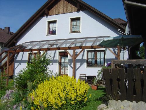 Kert, Haus Linda in Barnkopf